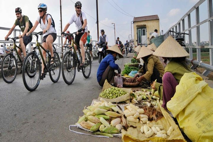 Private Cycling From Hanoi To Bat Trang Ceramic Village Full Day Tour