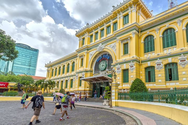 Full Day Ho Chi Minh City Sightseeing Luxury Group Tour