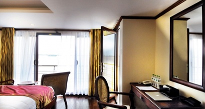  Terrace Suites