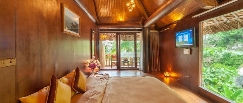 Cat Ba Beach Resort