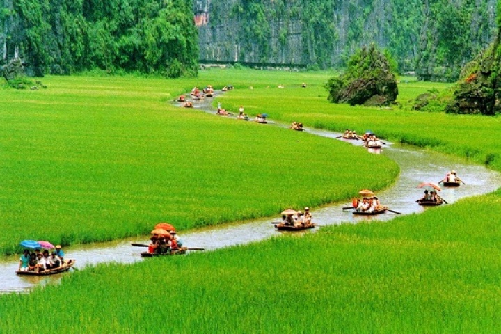 5-Days Highlight Hanoi With Halong Bay & Tam Coc Package Tour