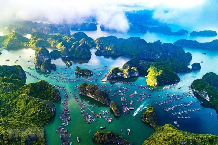 Halong Bay Vip Day Cruise Tour