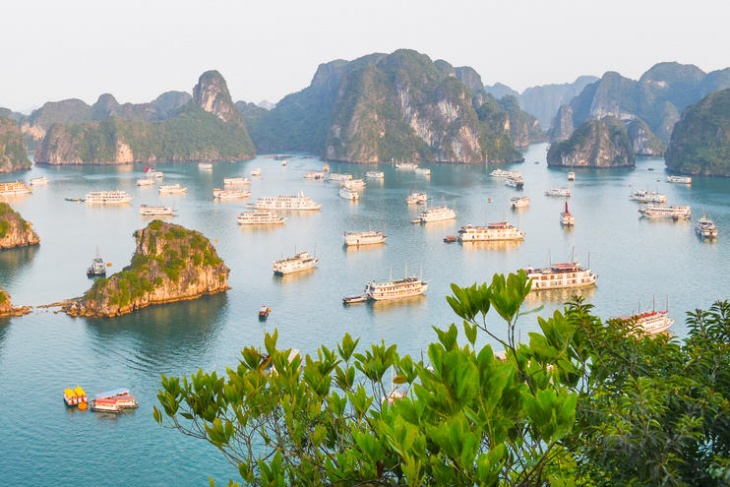 Take A Look At Splendiferous Halong Bay