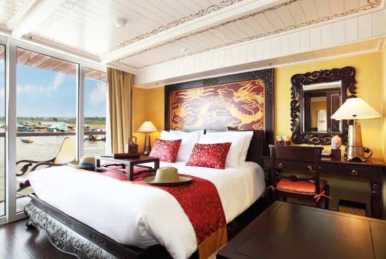 Jayavarman-Cruise-cabin-Signature-Stateroom-800x539