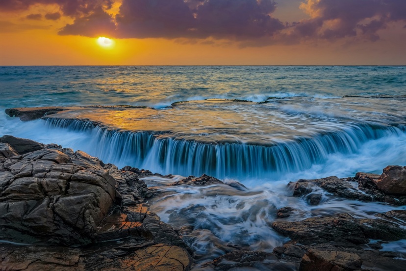 Top 12 Hottest Domestic Summer Travel Destinations In 2025